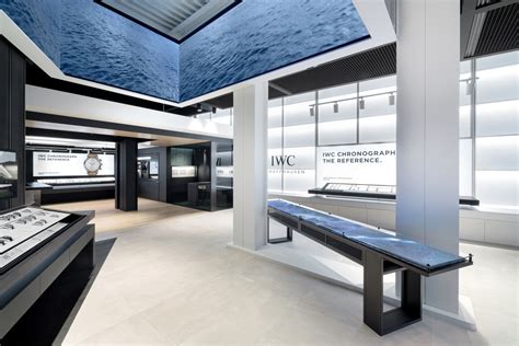 NEW IWC SCHAFFHAUSEN FLAGSHIP BOUTIQUE 